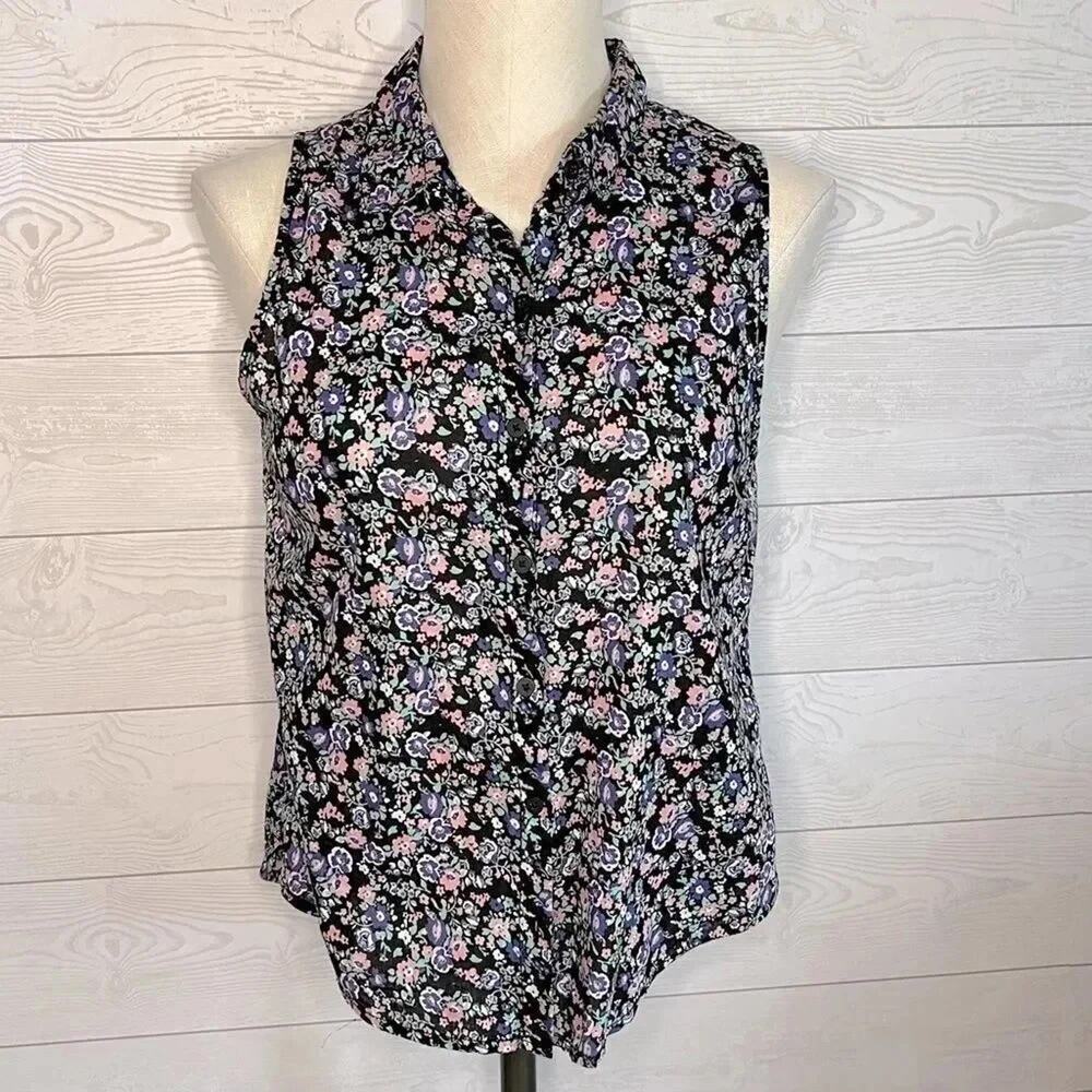 Divided floral sleeveless buttonfront blouse Size 6